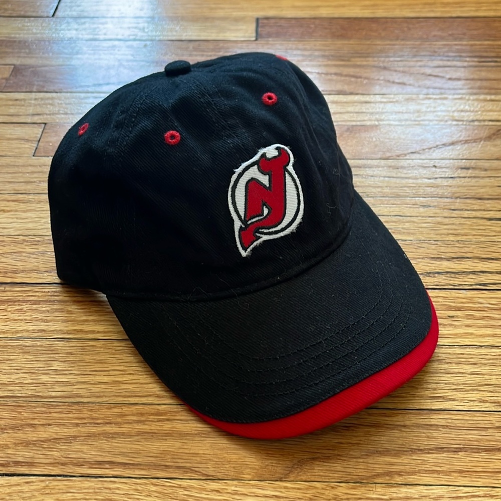 Vintage New Jersey Devils Hat / Valcro / NHL